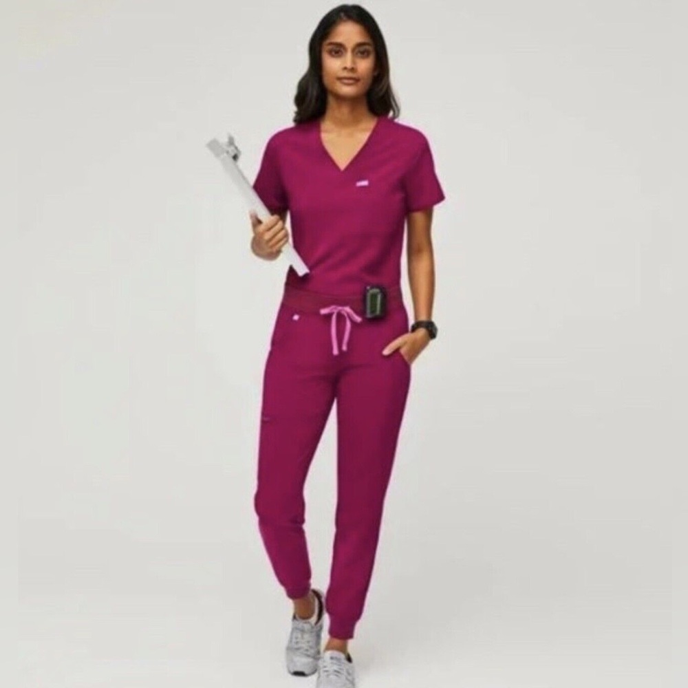 FIGS Magenta scrub set